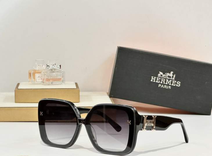 Picture of Hermes Sunglasses _SKUfw70044924fw